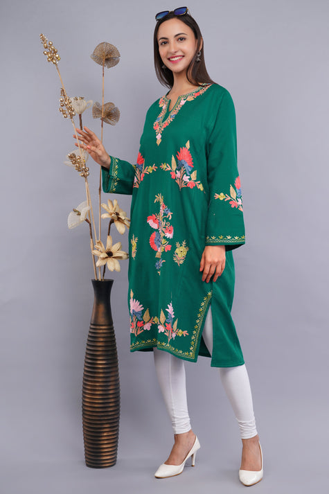 Teal Green Pheran with Classic Aari Embroidery and Elegant Sleeve Detailing