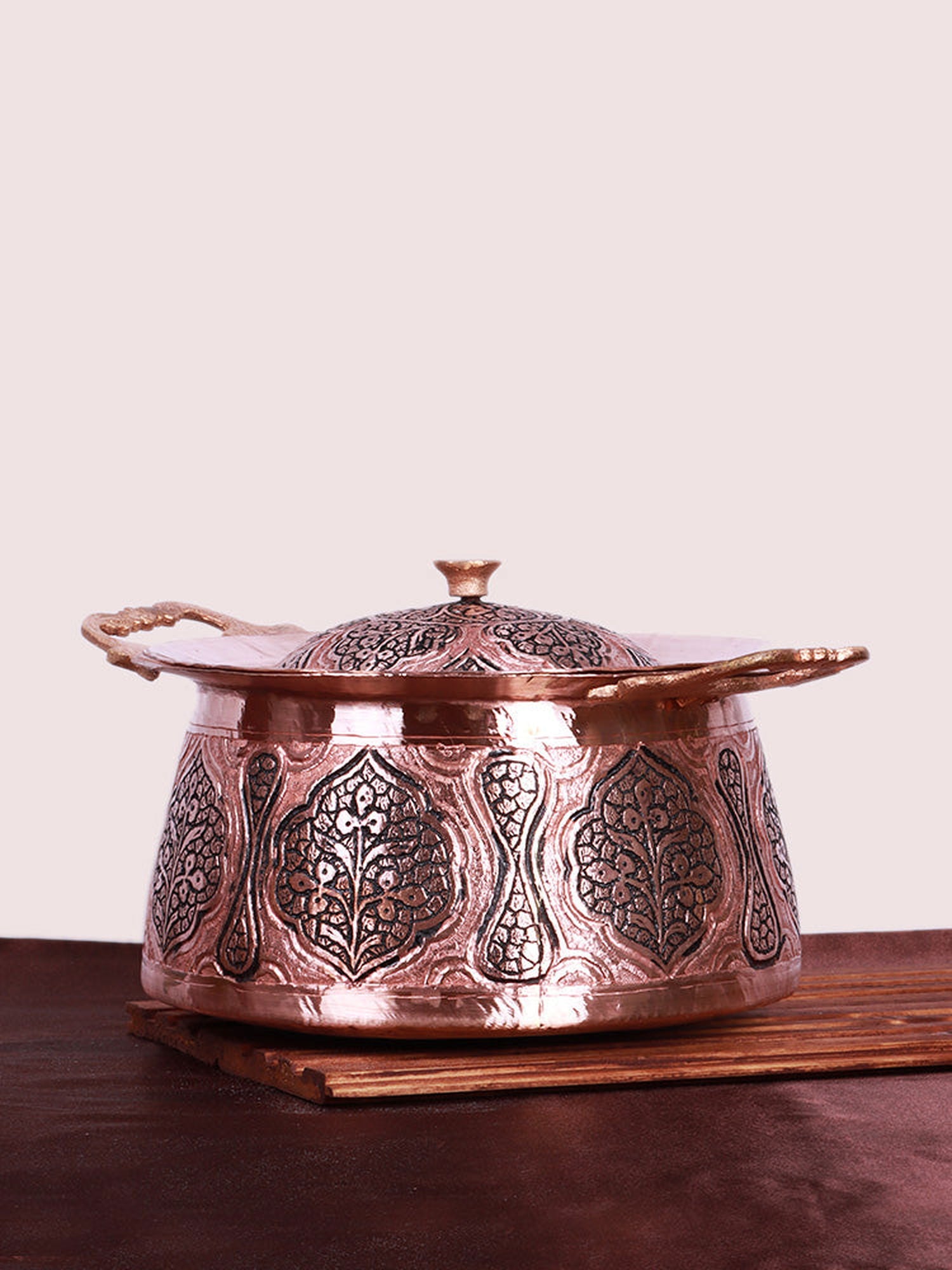 Kandkaari Kashmiri Copper Handi Set ( Donga | Serving Bowls ) - Hamiast